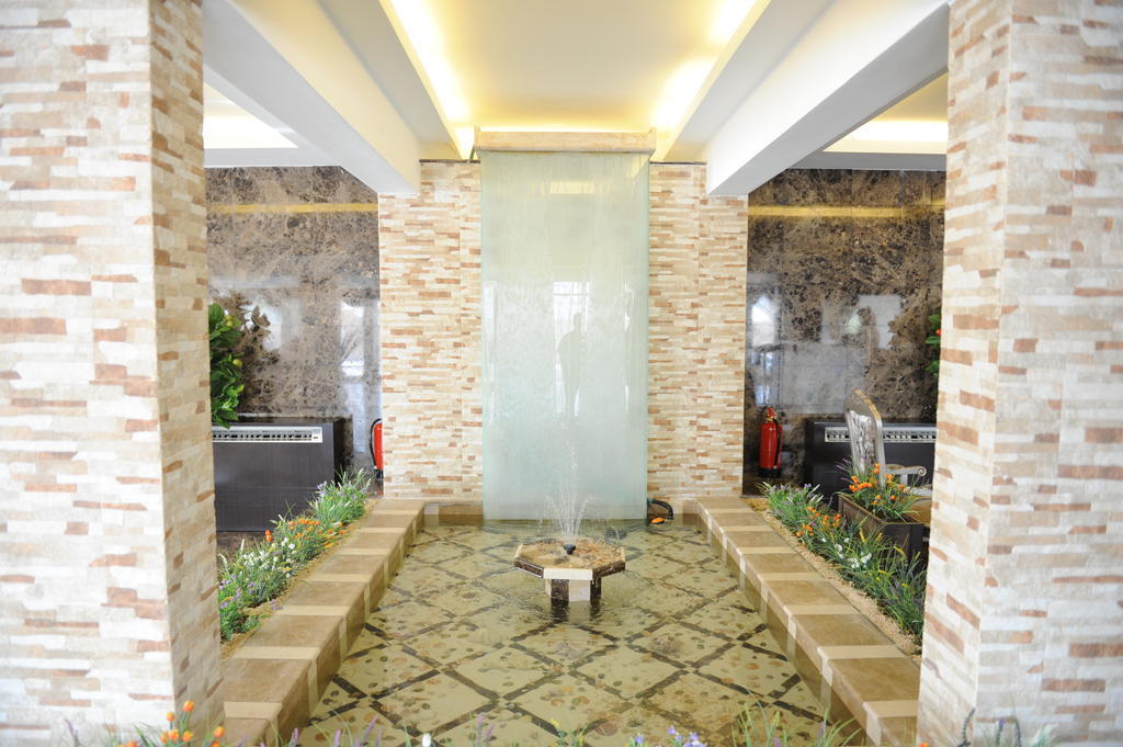 Hotelier Suites Riyadh Bagian luar foto